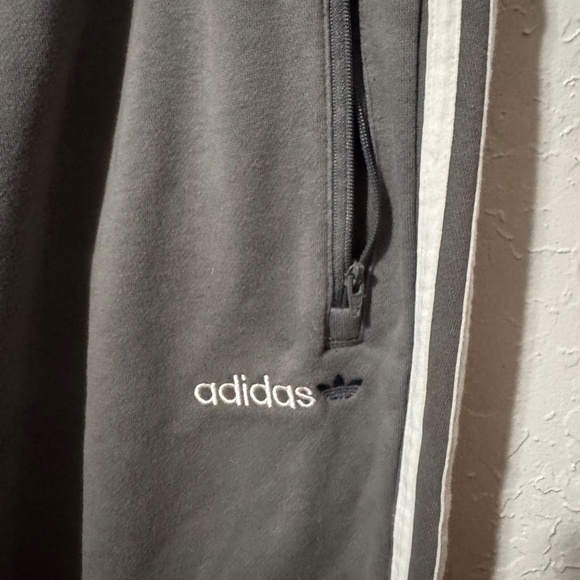 Adidas Sereno 3-Stripes men’s athletic pants.  Size  2XL - Picture 3 of 5